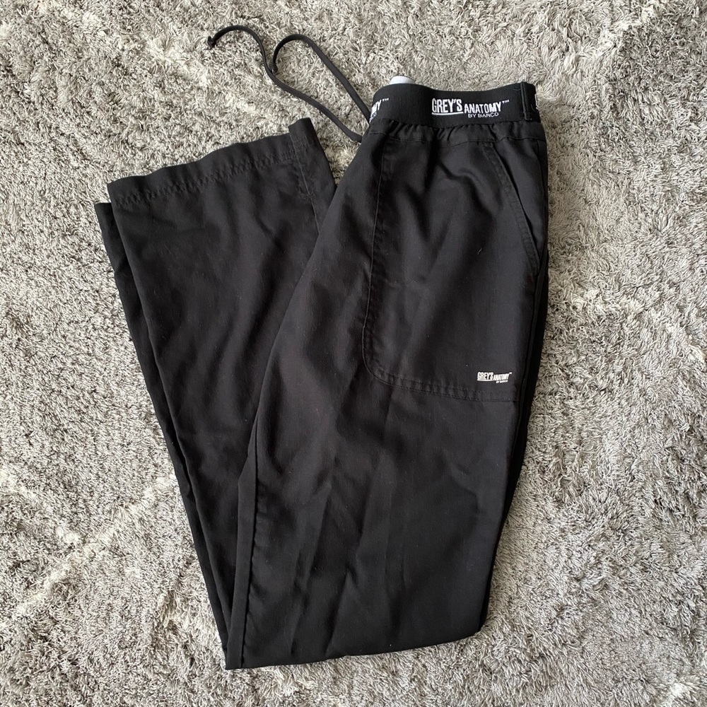 GREYS ANATOMY SCRUBS (BLACK)